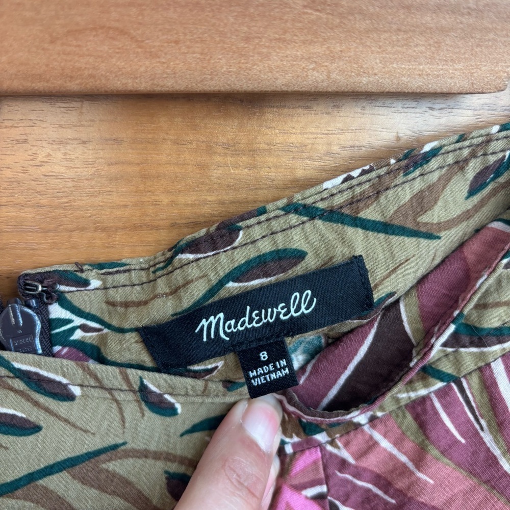 Madewell Crinkled Crepe Maxi Skirt in Brushstroke Monstera, Size 8 - Picture 9 of 14